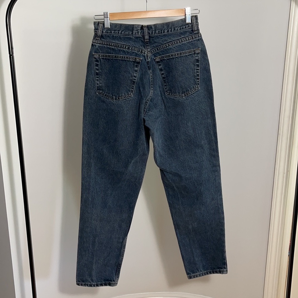 GAP High Rise Tapered Jeans - Picture 2 of 8